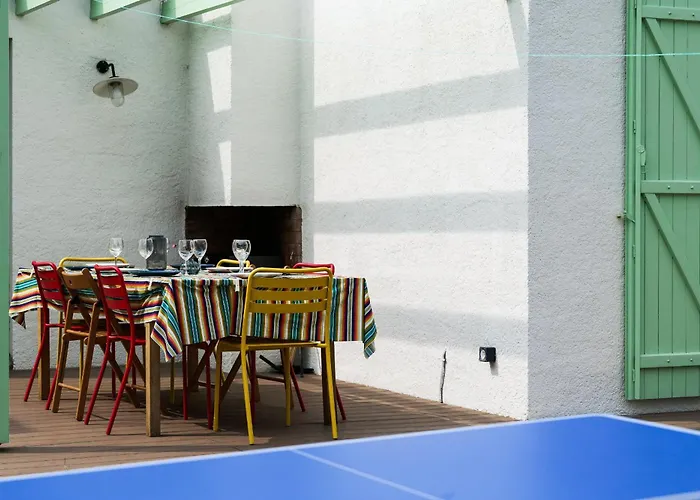 Superbe Maison Renovee Avec Piscine D'olonne - 8 Personnes *